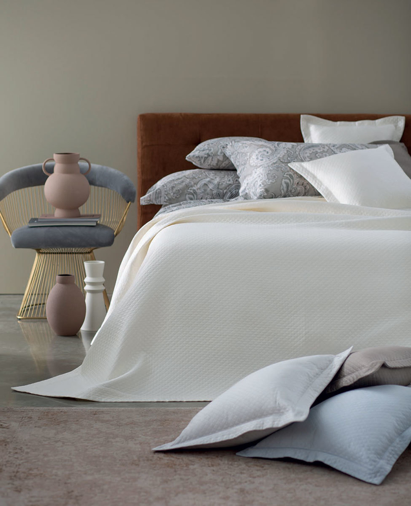 Bedspread Duke 270X270 White