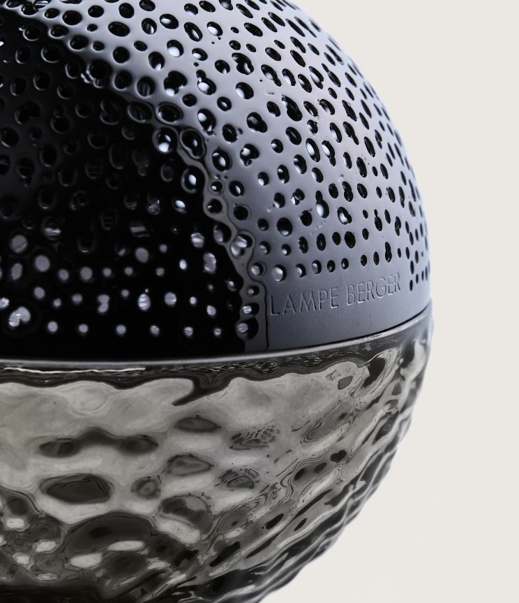Gravity Lamp