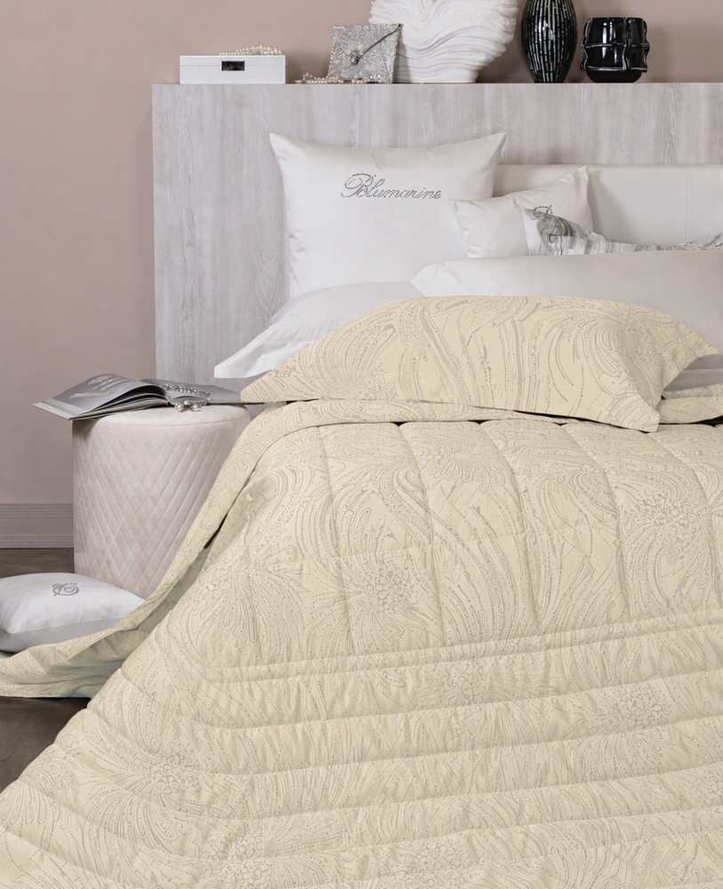 Belle de Jour Bedspread 270X270 cuttlefish