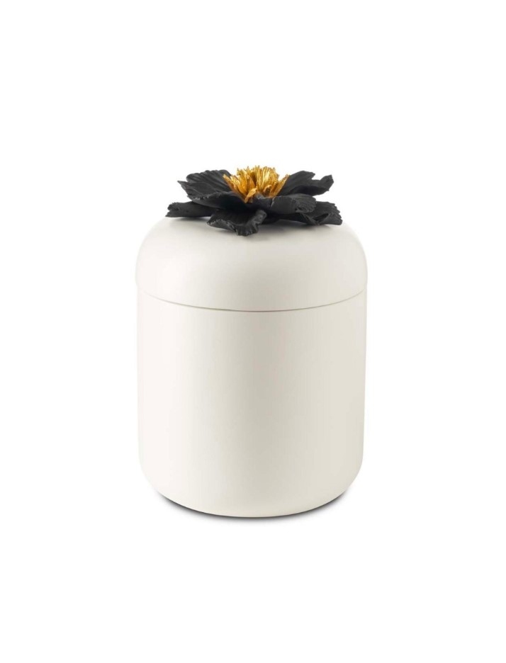 Casket Peony White Black