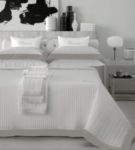 Покрывало Grand Hotel 270Х270 серое/белое